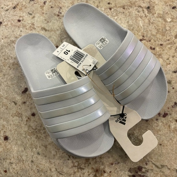 Adidas Adilette slides NWT - Picture 2 of 8